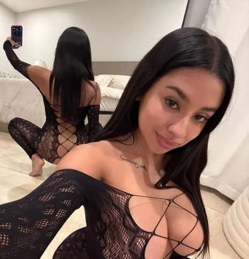 London, 27 Latino/Hispanic female escort, Brandon
